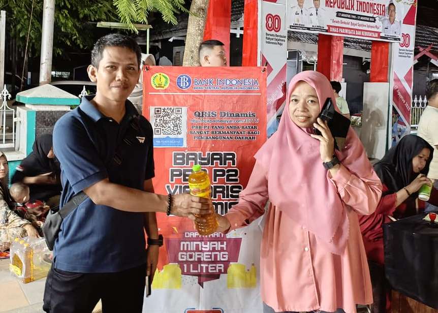 Badan Pengelolaan Keuangan dan Pendapatan Daerah (BPKPD) hadir di arena Car Free Night Lapangan Pemuda Benteng pada program pemutihan denda PBB-P2. (Foto: Istimewa)