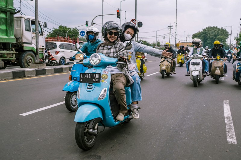 Ilustrasi penggemar scooter (Foto: unsplash.com/setngah limasore)