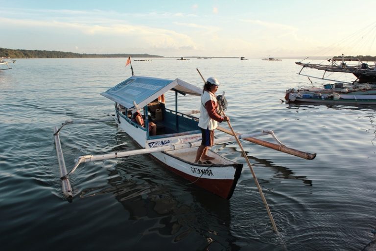 Ilustrasi aktivitas nelayan. (Foto: Istimewa)