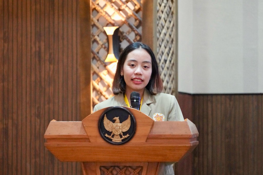 Perwakilan mahasiswa pada seremoni penyambutan dalam rangka Kuliah Kerja Nyata Pembelajaran Pemberdayaan Masyarakat (KKN-PPM) dari Universitas Gadjah Mada (UGM) di Kepulauan Selayar. (Foto: kepulauanselayarkab.go.id)